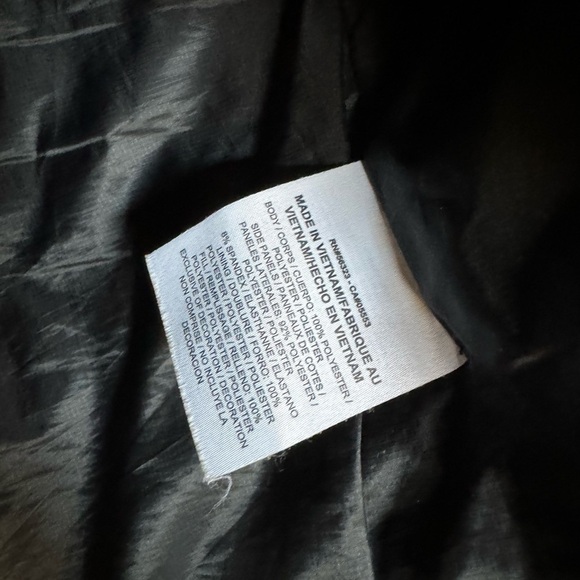 Nike Women's AeroLoft Golf Vest size small in black - Picture 6 of 9